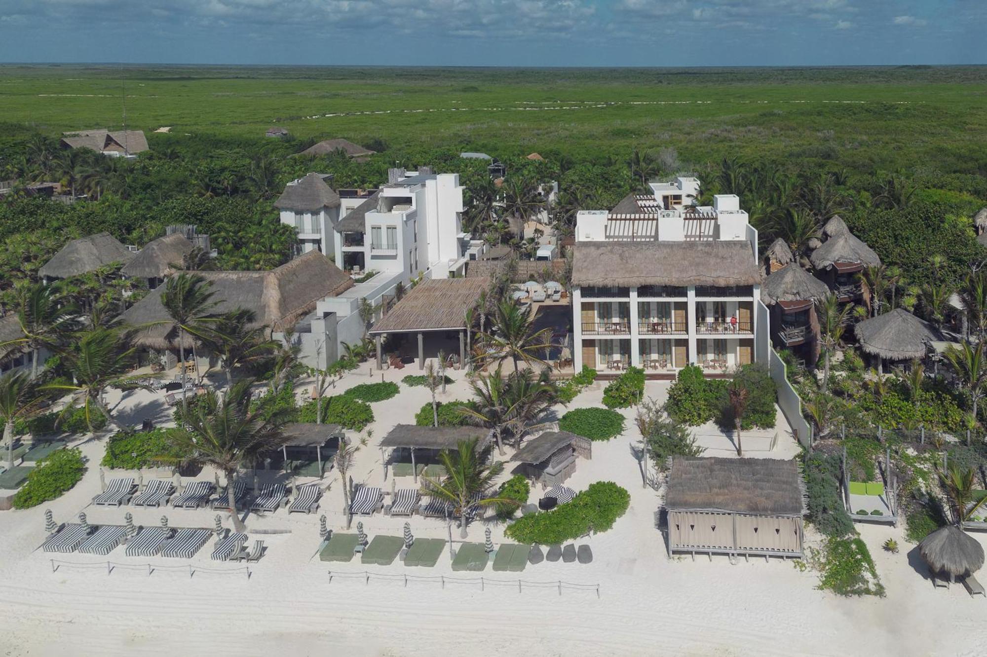 Suites Panamera Tulum Exterior photo